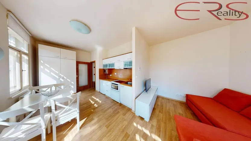 Pronájem bytu 2+kk, Jablonec nad Nisou, Máchova, 38 m2