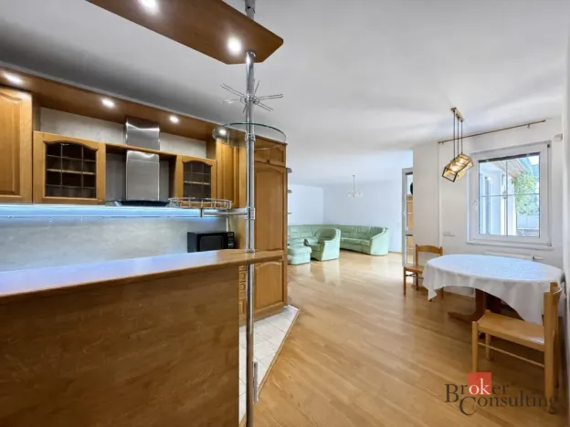 Pronájem bytu 4+kk, Praha - Hlubočepy, Voskovcova, 179 m2