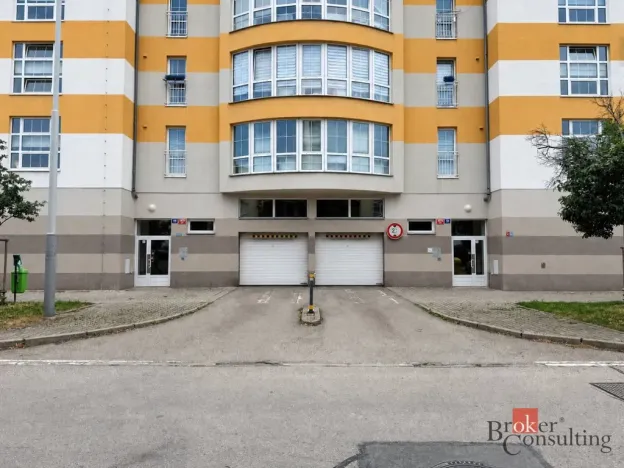 Pronájem bytu 4+kk, Praha - Hlubočepy, Voskovcova, 179 m2
