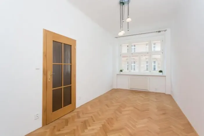 Pronájem bytu 2+kk, Praha - Vinohrady, Vinohradská, 50 m2