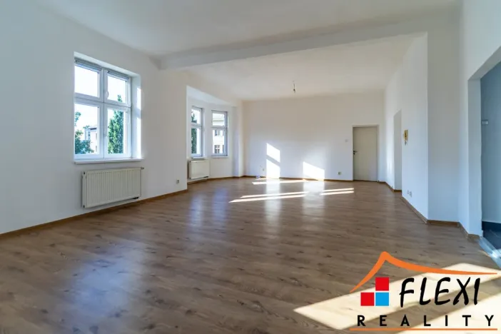 Pronájem bytu 2+1, Ostrava, Korunní, 105 m2