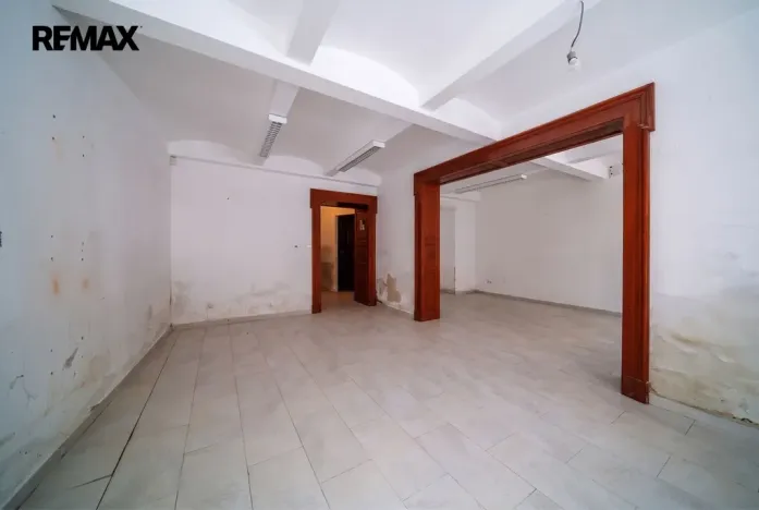 Prodej obchodního prostoru, Karlovy Vary, Moravská, 160 m2