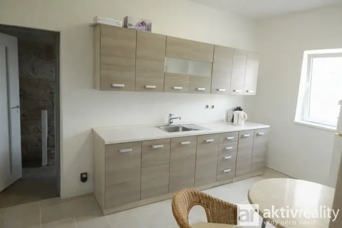 Prodej rodinného domu, Pesvice, 200 m2