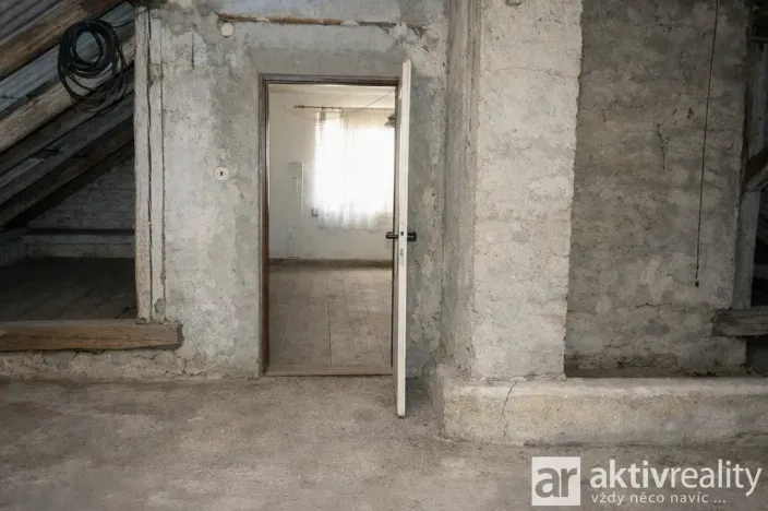 Prodej rodinného domu, Pesvice, 200 m2