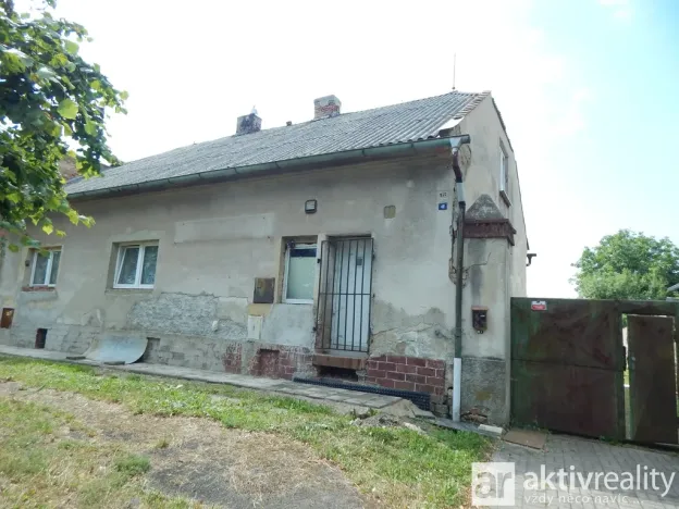 Prodej rodinného domu, Pesvice, 200 m2