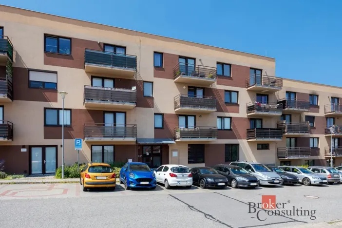 Pronájem bytu 1+kk, Jihlava, Halasova, 43 m2