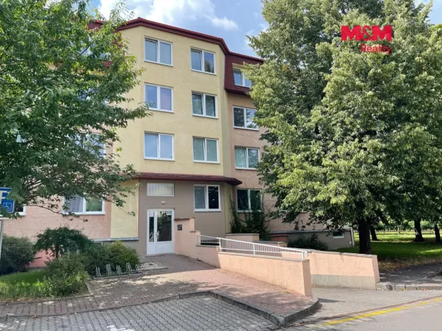 Prodej bytu 2+kk, Pardubice, Sokolovská, 54 m2