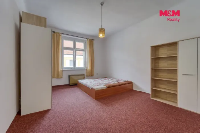 Pronájem bytu 1+1, Plzeň - Jižní Předměstí, Čechova, 43 m2