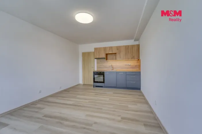 Pronájem bytu 2+kk, Sušice - Sušice II, V Drahelinkách, 40 m2