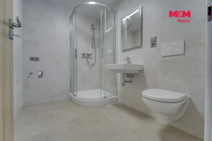 Pronájem bytu 1+1, Sušice - Sušice II, V Drahelinkách, 37 m2