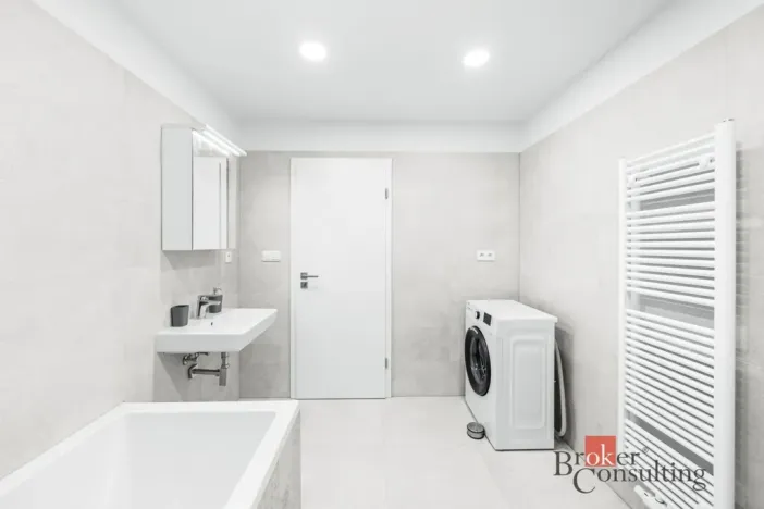 Pronájem bytu 2+kk, Plzeň - Doudlevce, Heyrovského, 60 m2