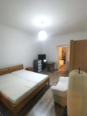 Pronájem bytu 1+1, Praha - Žižkov, 41 m2