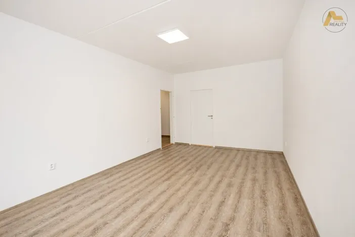 Pronájem bytu 3+1, Písek - Hradiště, Zahradní, 74 m2