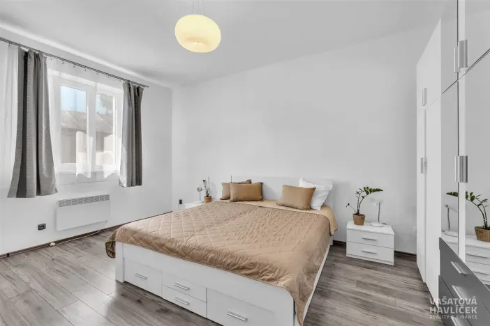Prodej bytu 2+kk, Praha, Dolnoměcholupská, 45 m2