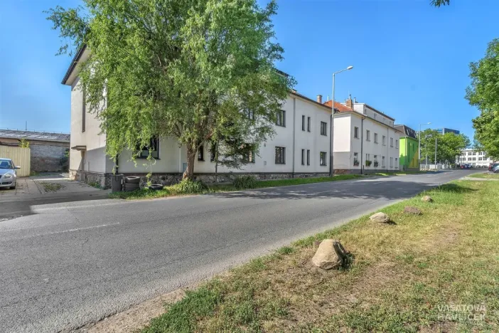 Prodej bytu 2+kk, Praha, Dolnoměcholupská, 45 m2