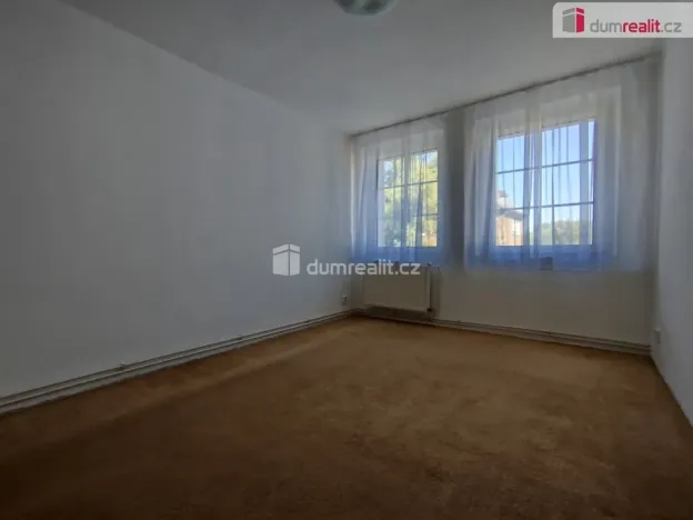 Pronájem bytu 3+1, Karlovy Vary, Poštovní, 62 m2