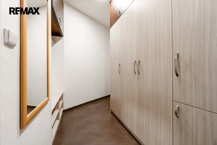 Pronájem bytu 2+kk, Praha - Staré Město, Kaprova, 58 m2