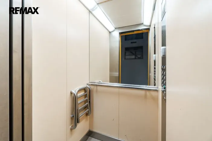 Pronájem bytu 2+kk, Praha - Staré Město, Kaprova, 58 m2