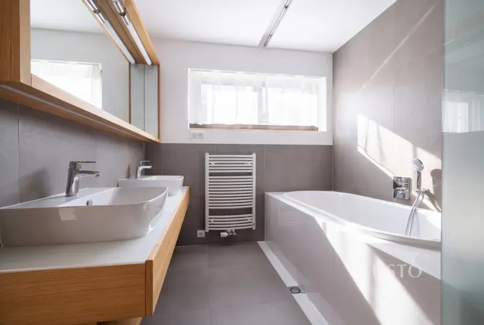 Prodej rodinného domu, Praha - Libuš, V Hrobech, 279 m2