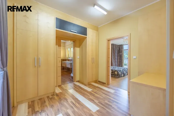 Prodej vícegeneračního domu, Děpoltovice, 238 m2