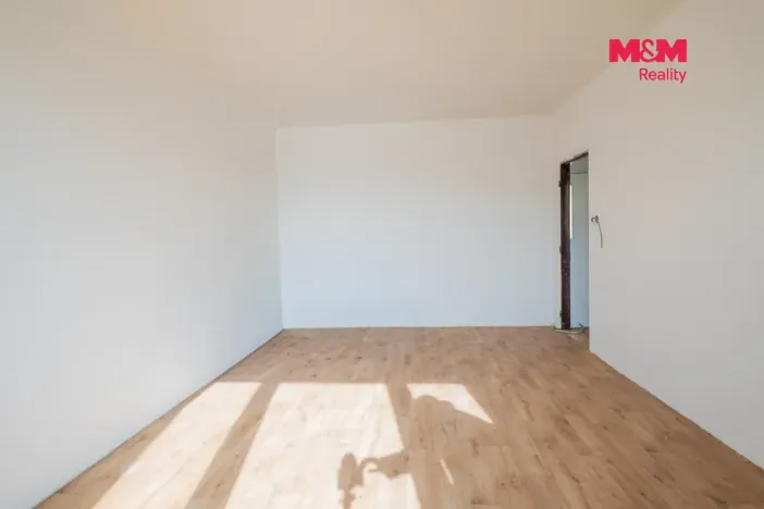 Prodej bytu 3+1, Strakonice - Strakonice II, Dukelská, 76 m2