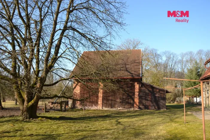 Prodej rodinného domu, Vestec, 349 m2