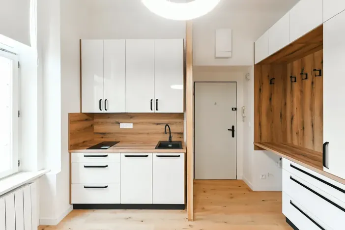 Pronájem bytu 2+kk, Praha - Smíchov, Holečkova, 36 m2