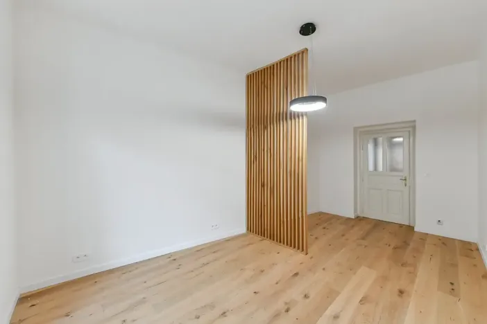 Pronájem bytu 2+kk, Praha - Smíchov, Holečkova, 36 m2