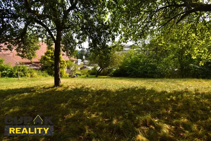 Prodej pozemku pro bydlení, Náchod, Jugoslávská, 1307 m2