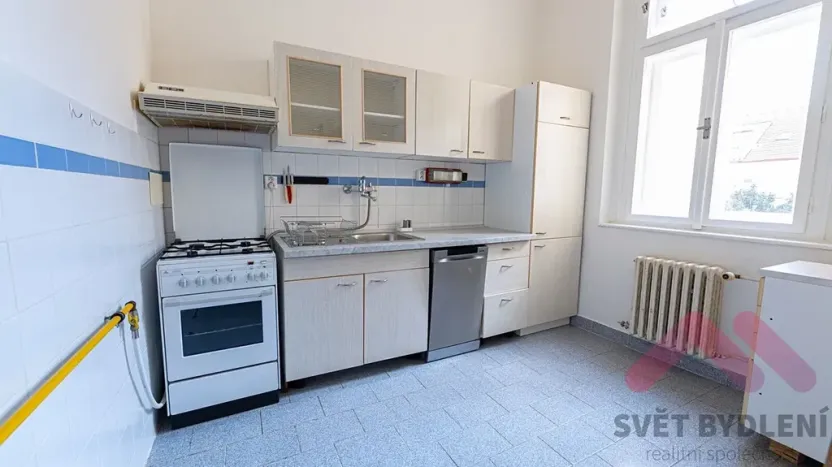 Pronájem bytu 2+1, Praha - Žižkov, náměstí Barikád, 60 m2