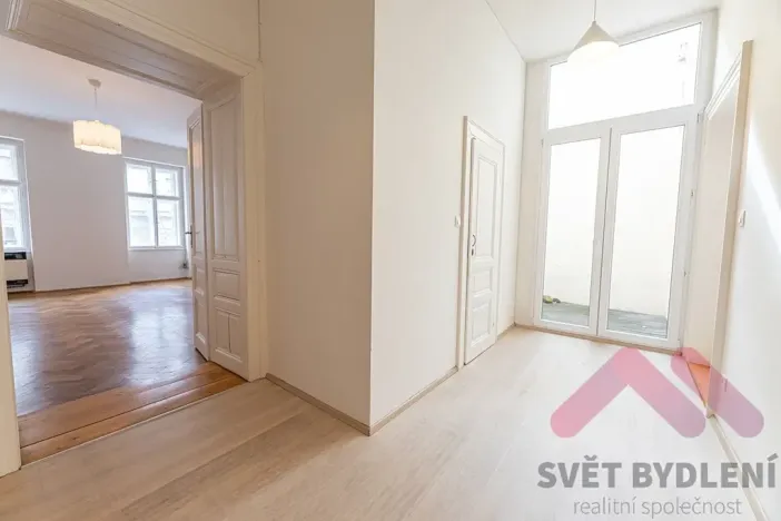 Pronájem bytu 3+1, Praha - Karlín, Za Poříčskou bránou, 94 m2