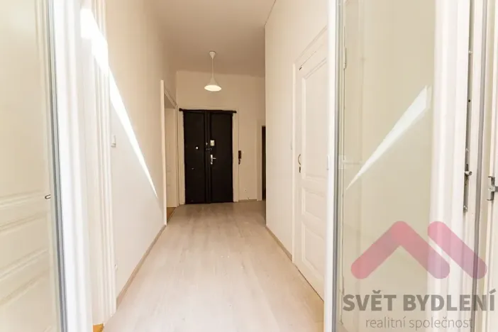 Pronájem bytu 3+1, Praha - Karlín, Za Poříčskou bránou, 94 m2