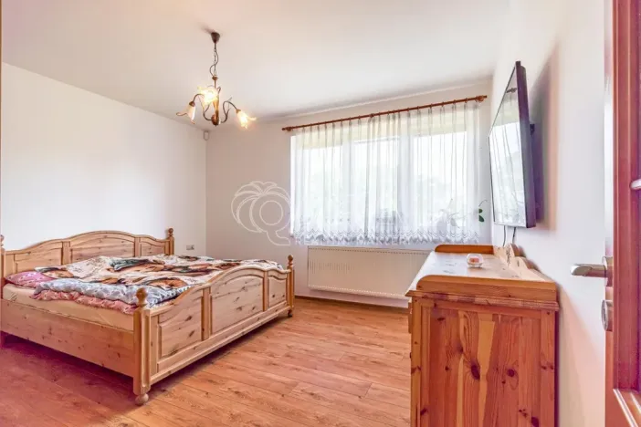 Prodej rodinného domu, Zlosyň, 209 m2