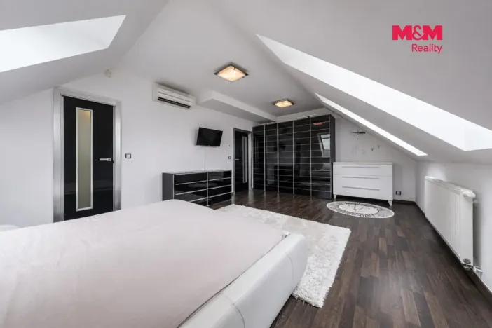 Prodej bytu 2+kk, Horoměřice, T. G. Masaryka, 95 m2