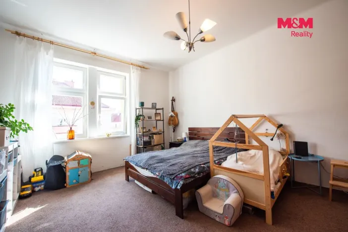 Pronájem bytu 2+kk, Hradec Králové, Klumparova, 52 m2