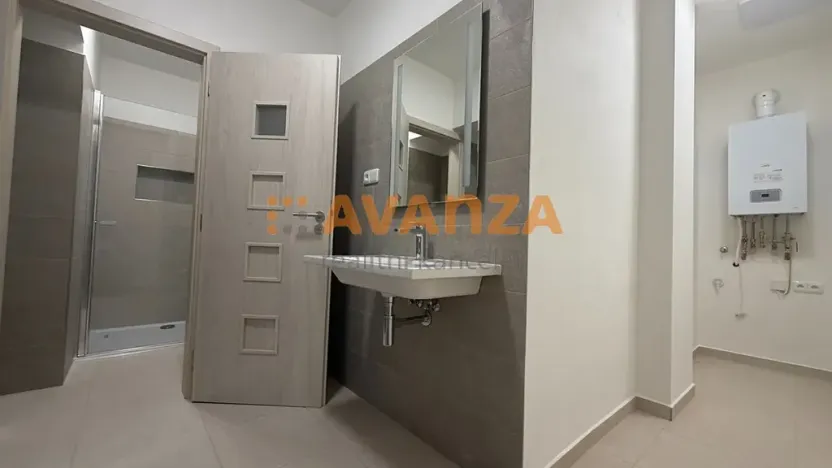 Prodej bytu 2+kk, Děčín, Divišova, 75 m2