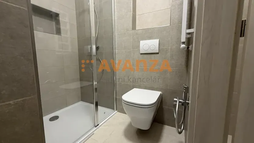 Prodej bytu 2+kk, Děčín, Divišova, 75 m2