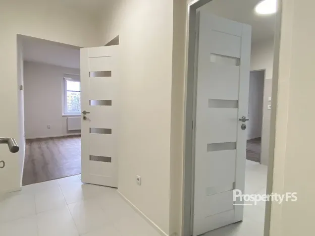 Pronájem bytu 2+kk, Ústí nad Labem - Střekov, Škrétova, 64 m2
