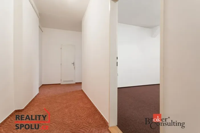 Pronájem bytu 2+kk, Opava - Město, Kolářská, 51 m2