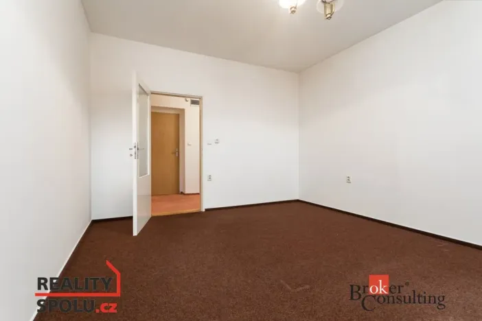 Pronájem bytu 2+kk, Opava - Město, Kolářská, 51 m2