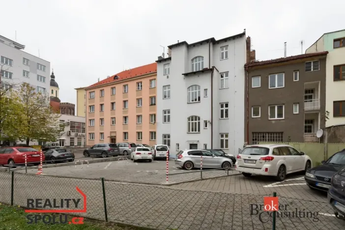 Pronájem bytu 2+kk, Opava - Město, Kolářská, 51 m2