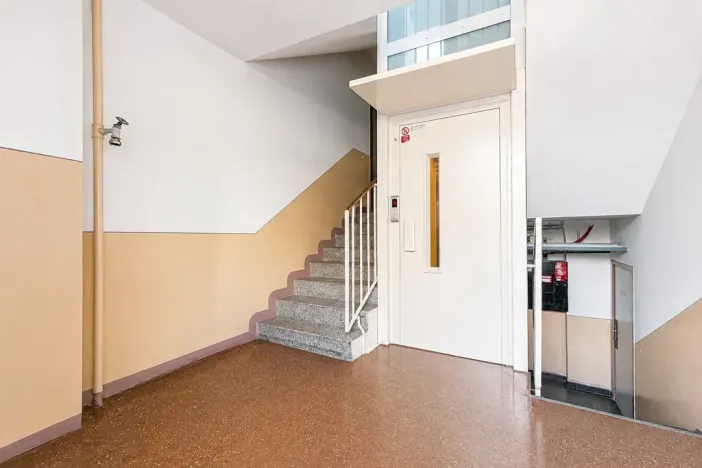 Prodej bytu 3+1, Jirkov, Jezerská, 72 m2