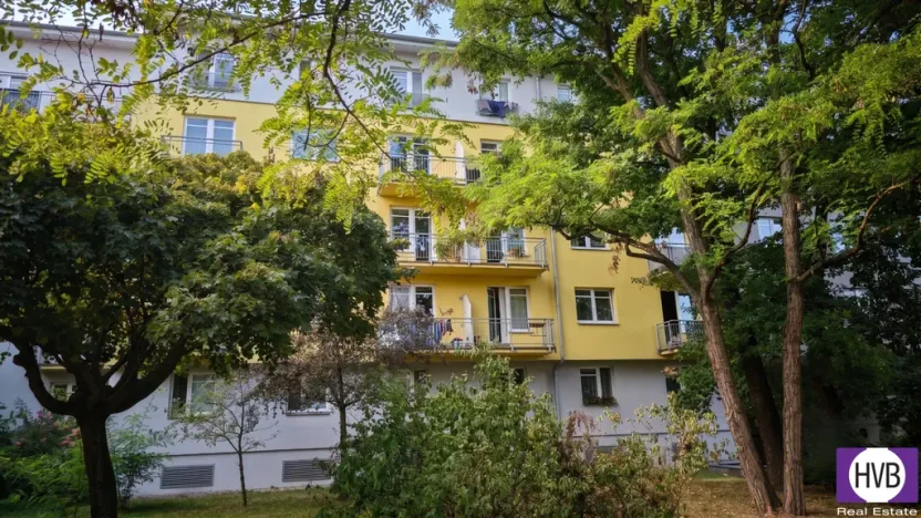 Prodej bytu 1+kk, Poděbrady, Studentská, 32 m2