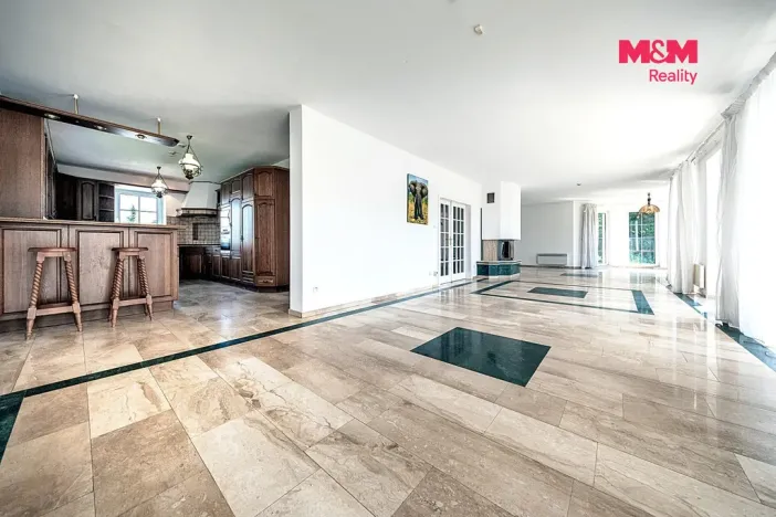 Pronájem rodinného domu, Říčany - Radošovice, Mozartova, 395 m2