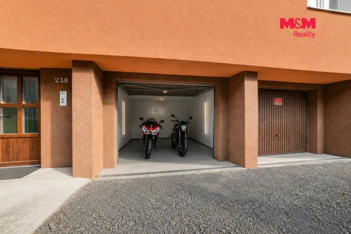 Prodej činžovního domu, Nová Role, Tovární, 360 m2