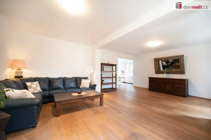 Prodej rodinného domu, Praha - Dolní Chabry, Ledčická, 224 m2