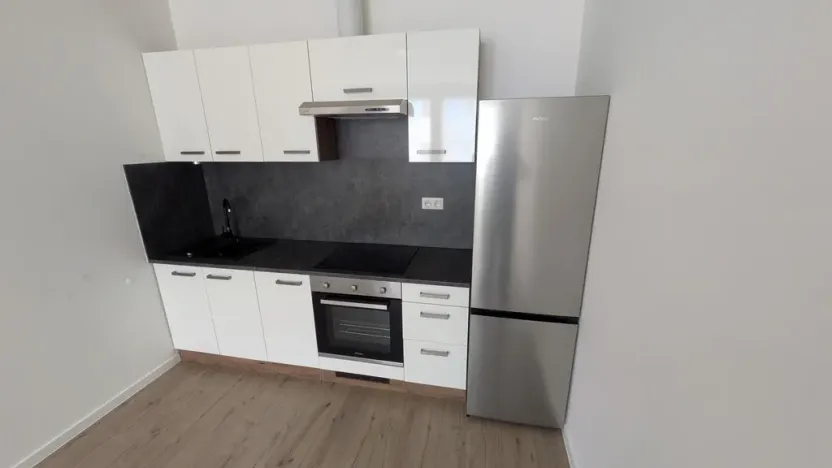 Pronájem bytu 2+kk, Most, Františka Halase, 42 m2