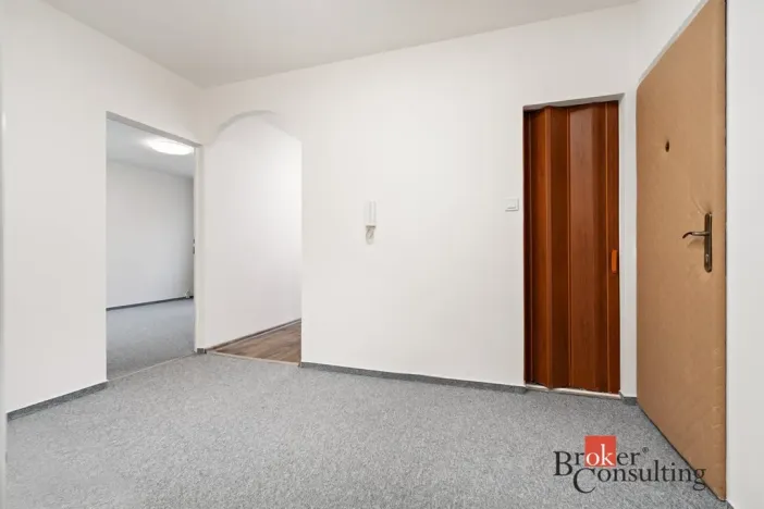 Pronájem bytu 2+1, Plzeň - Skvrňany, Křimická, 52 m2