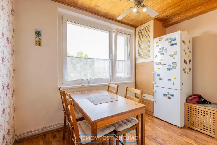 Prodej bytu 3+1, Práče, 77 m2
