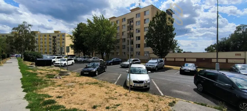 Prodej bytu 1+1, Krupka - Maršov, Karla Čapka, 35 m2